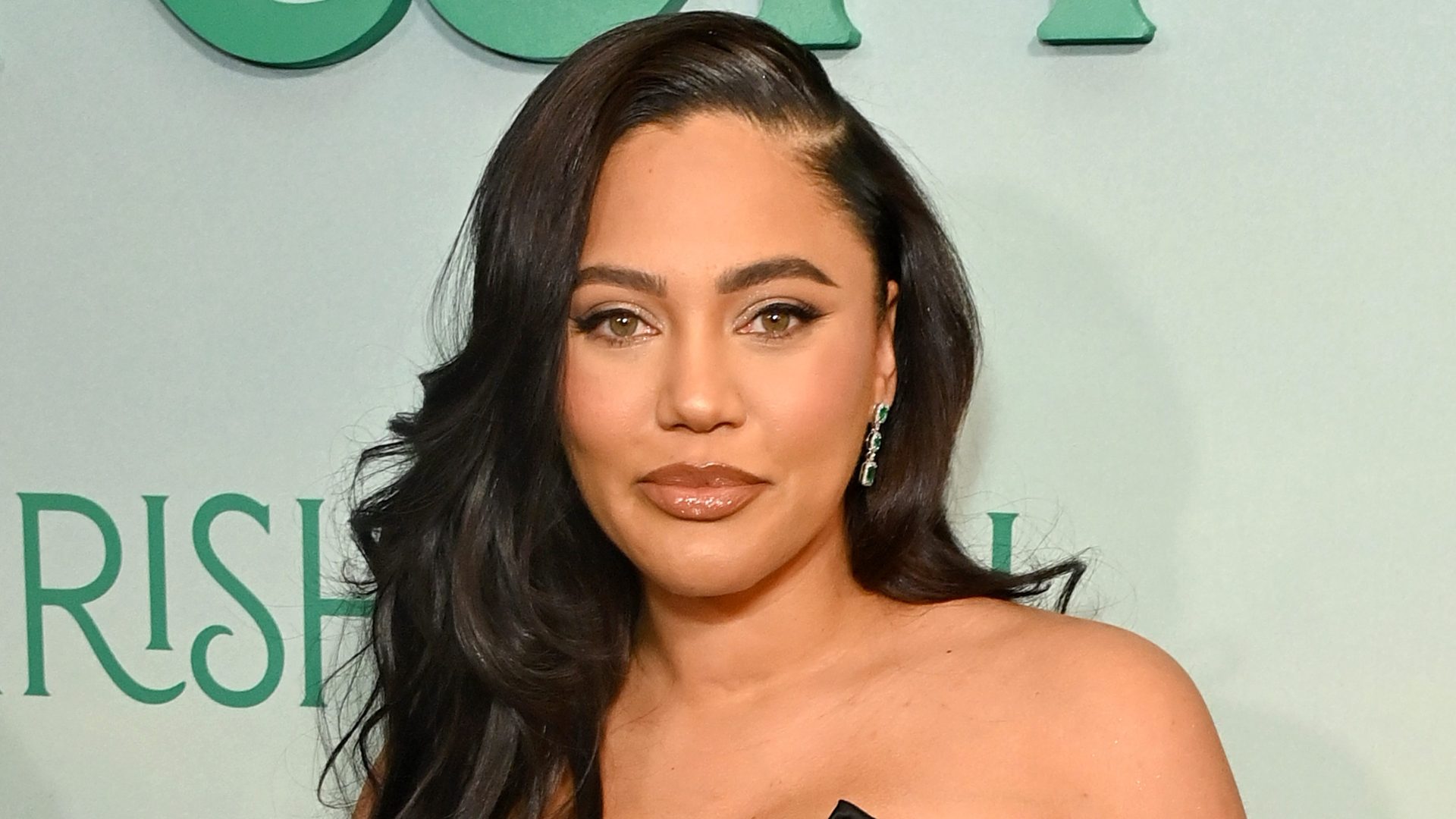 Ayesha Curry Shares Stephen Curry Lesson on Michelle Obama Podcast