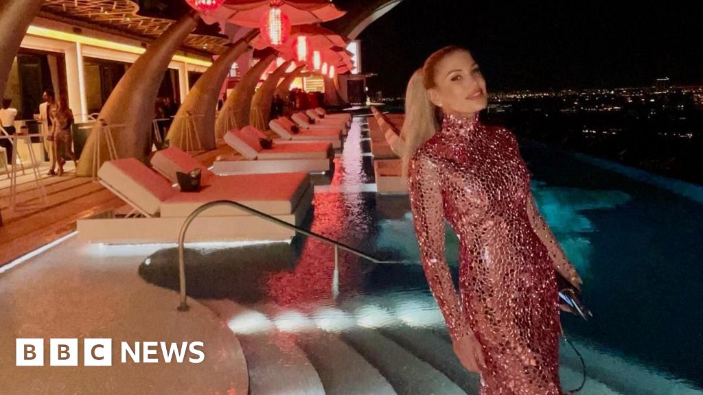 'Everything has changed': Missile attacks shatter Dubai's safe haven image – BBC 'Everything has changed': Missile attacks shatter Dubai's safe haven image – BBC