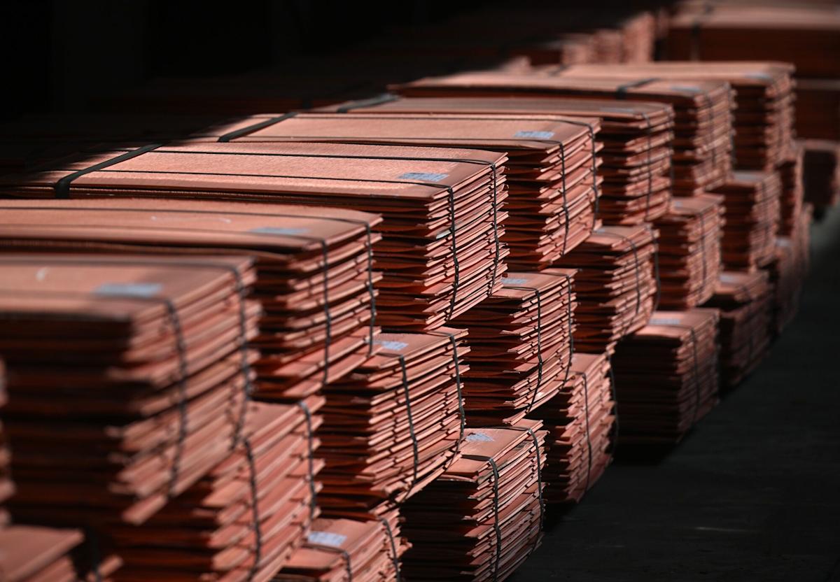 Copper Declines as Iran War Stokes Inflation, Growth Concerns