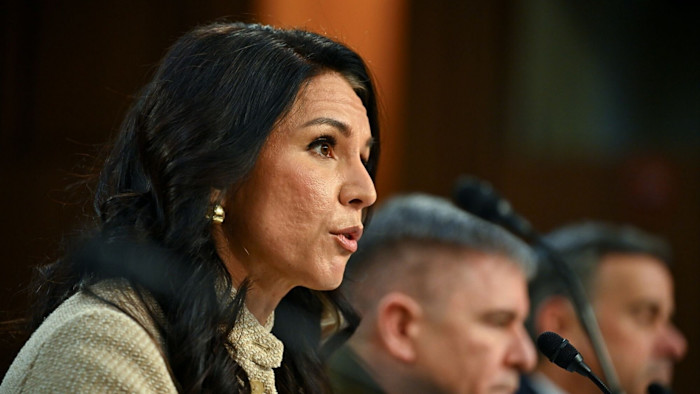 US intelligence chief struggles to avoid contradicting Donald Trump on Iran war