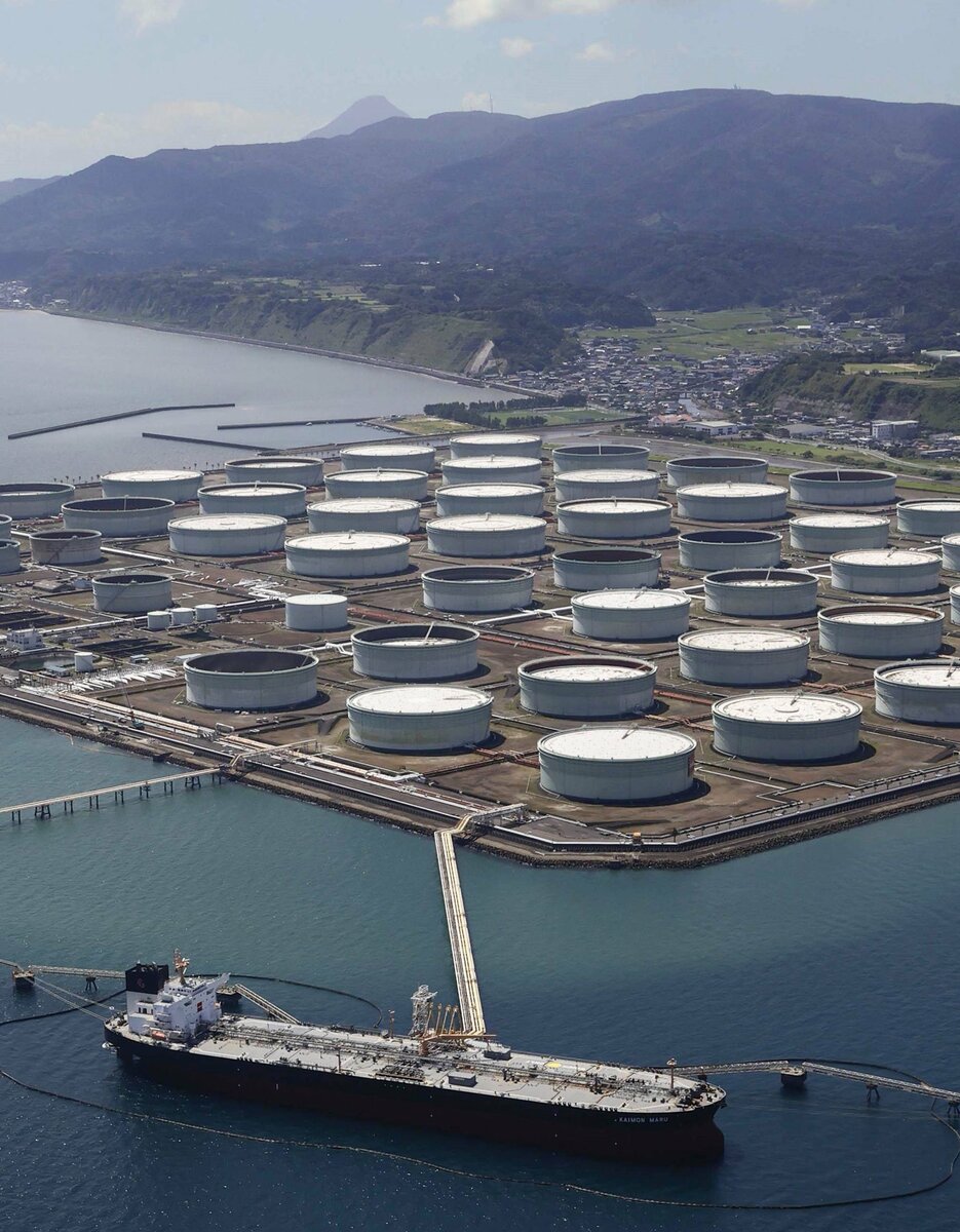 Japan begins unilateral oil reserve release amid Iran crisis