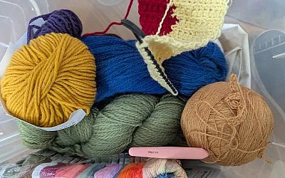 The Blogs: Knitting in the Dark Lets My Hands Work and My Brain Ponder | Michele Braun