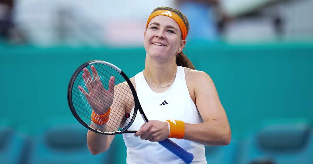 Karolina Muchova edges past Victoria Mboko in close contest at Miami Open 2026