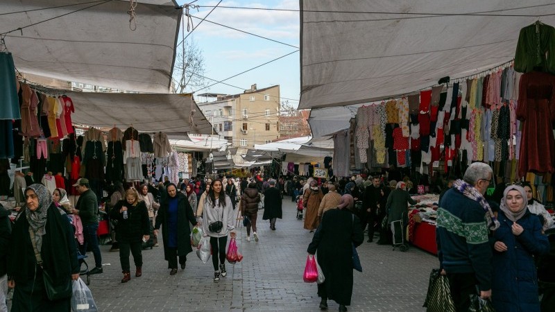 February brings another sharp inflation rise in Turkey | snaps February brings another sharp inflation rise in Turkey | snaps