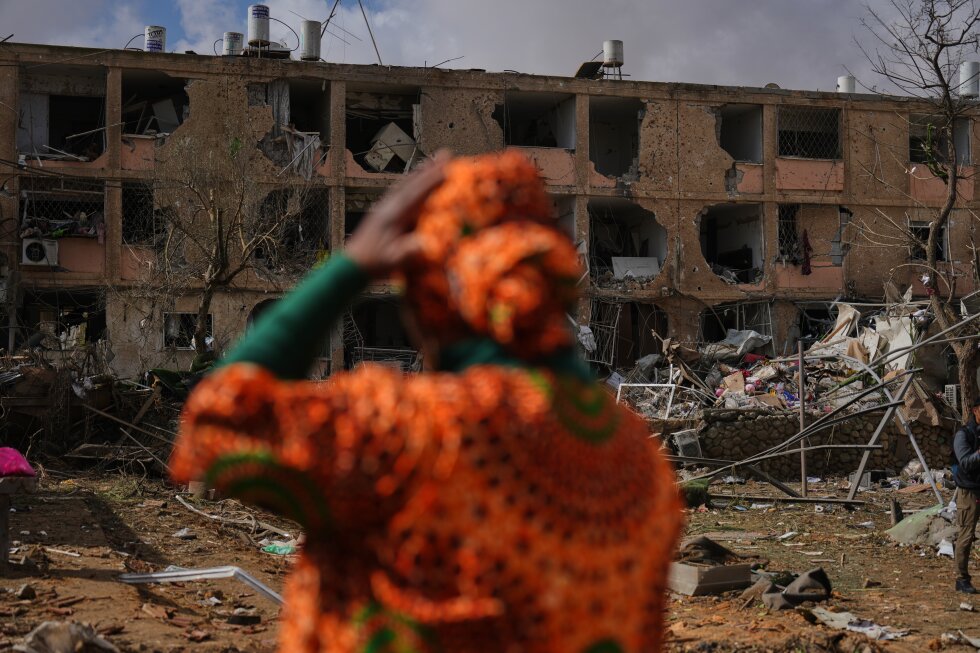 Iran and Hezbollah launch new attacks on Israel as war also threatens power plants Iran and Hezbollah launch new attacks on Israel as war also threatens power plants