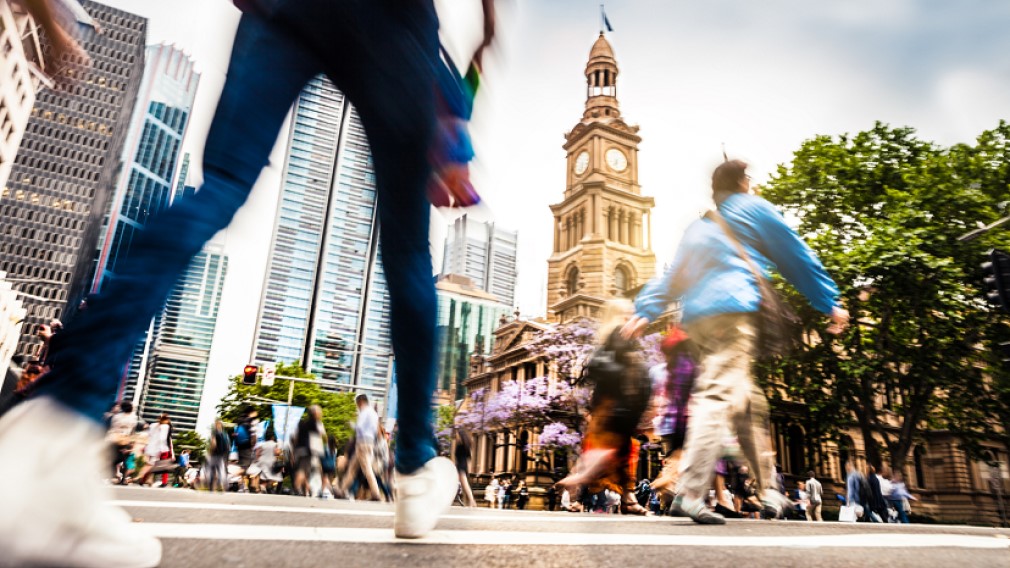 Cliff Notes: fear overwhelms | Westpac IQ