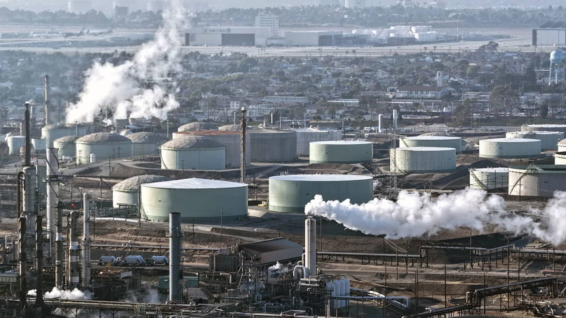 WTI, Brent as markets weigh Hormuz blockade against diplomacy