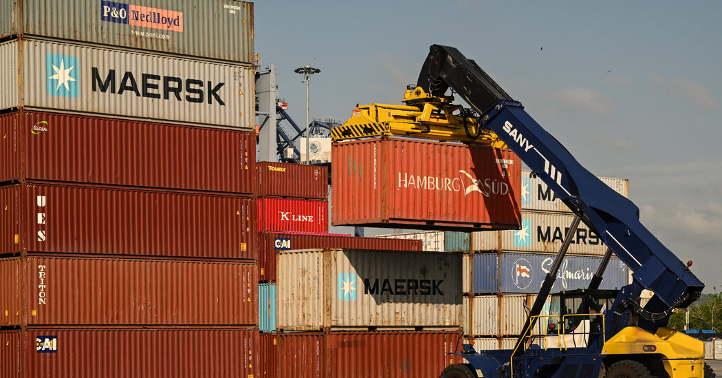 Middle East War Will Slow Global Economic Growth, I.M.F. Warns