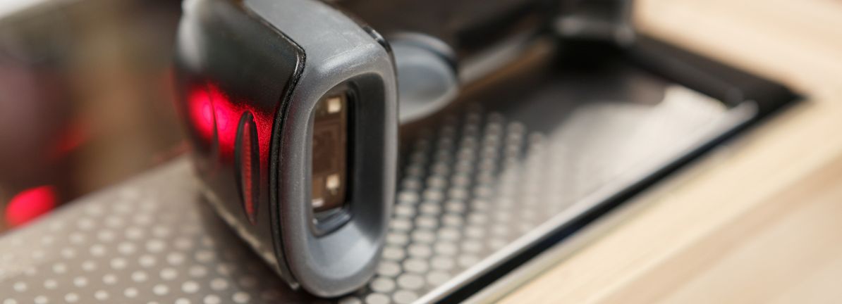 Is Trimble (TRMB) Offering Value After Mixed Returns And Contrasting DCF And P/E Signals