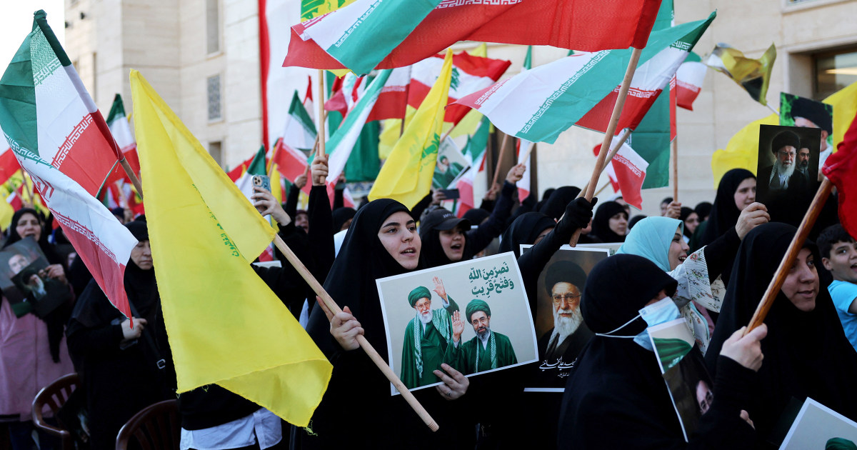 Trump orders U.S. to attack Iran boats mining Strait of Hormuz