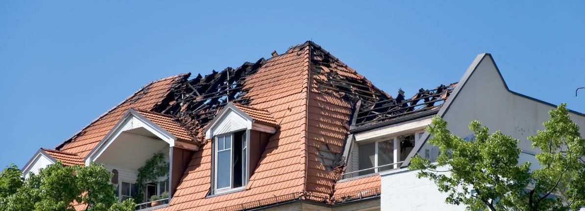 Assessing Kinsale Capital Group (KNSL) Valuation As Options Volatility Points To A Potential Share Price Move