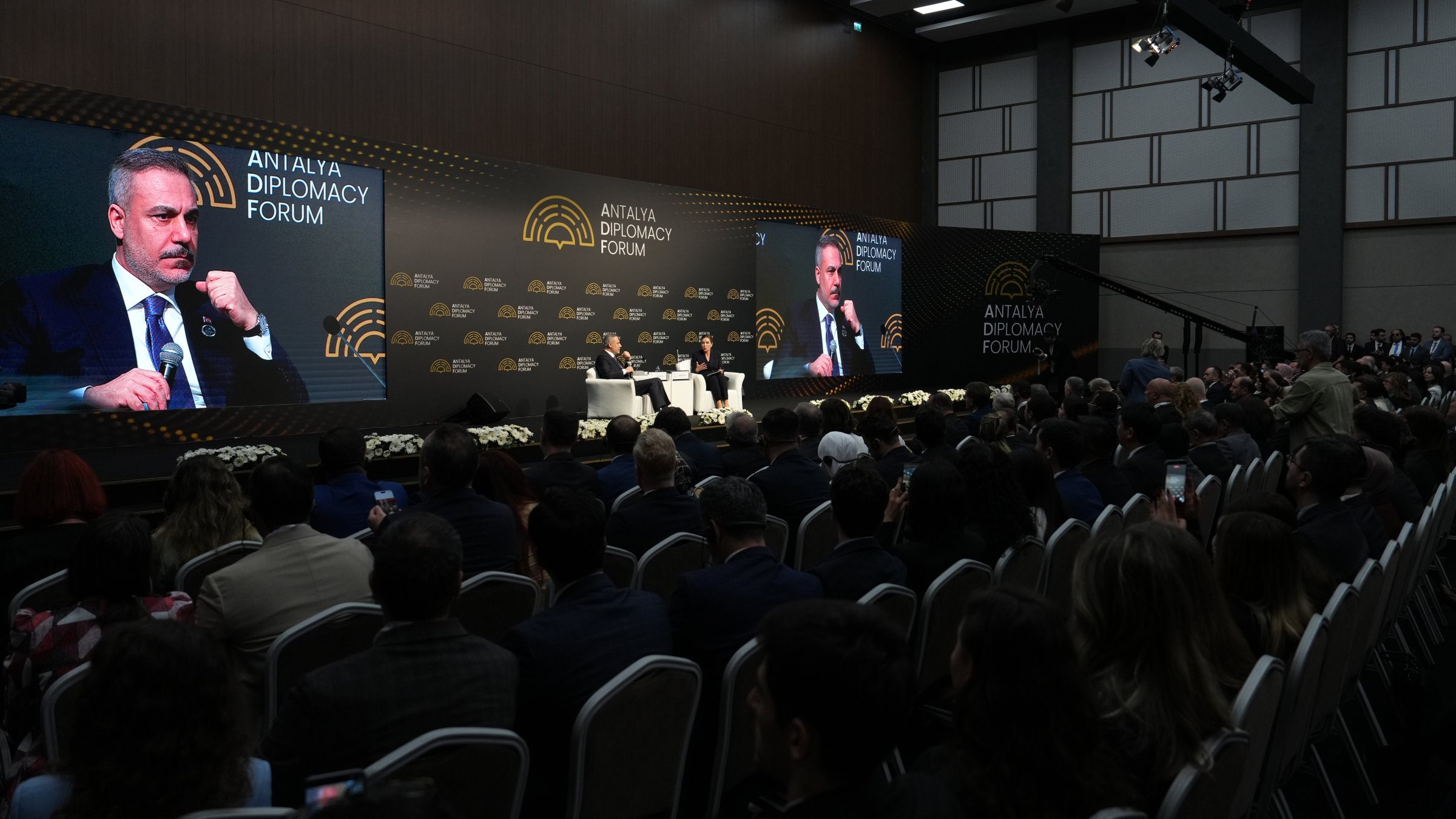 Turkish FM warns against Greek-Israel alliance