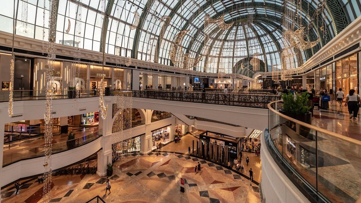 Iran tensions drag down UAE luxury retail sales – report
