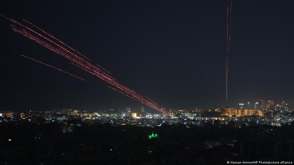 Temporary Israel-Lebanon ceasefire takes effect