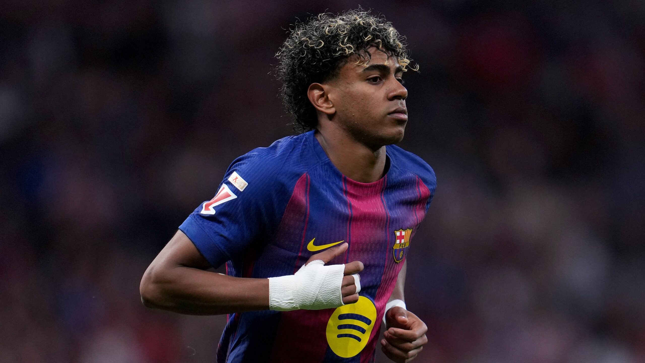 Hansi Flick explains Lamine Yamal’s angry reaction after Barcelona beat Atletico Madrid with late Robert Lewandowski winner