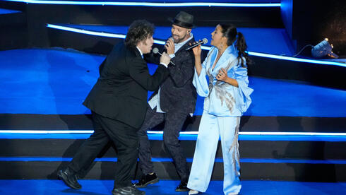 Javier Milei steals spotlight at torch ceremony rehearsal, joins singers in surprise