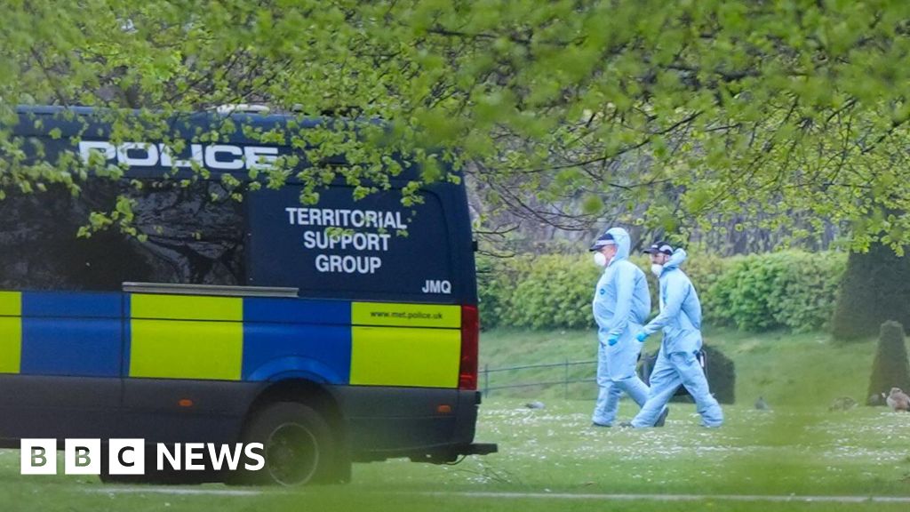 Eight more arrests made after London arson attacks – BBC