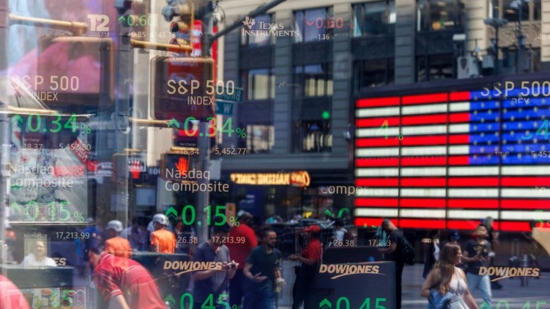 FX Daily: First inflation test | articles