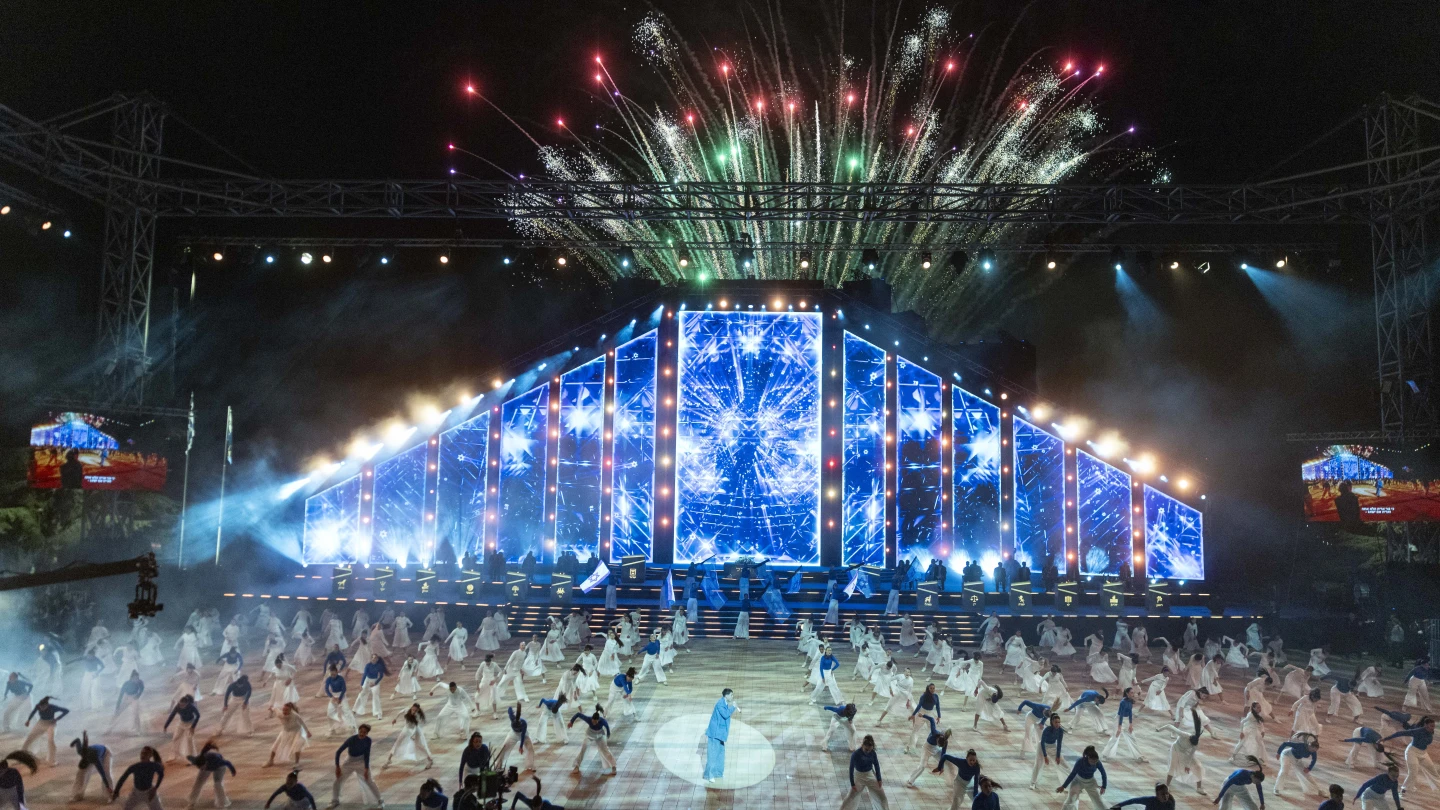 Under the stars of Mount Herzl, Israel marks 78 years of independence – JNS.org