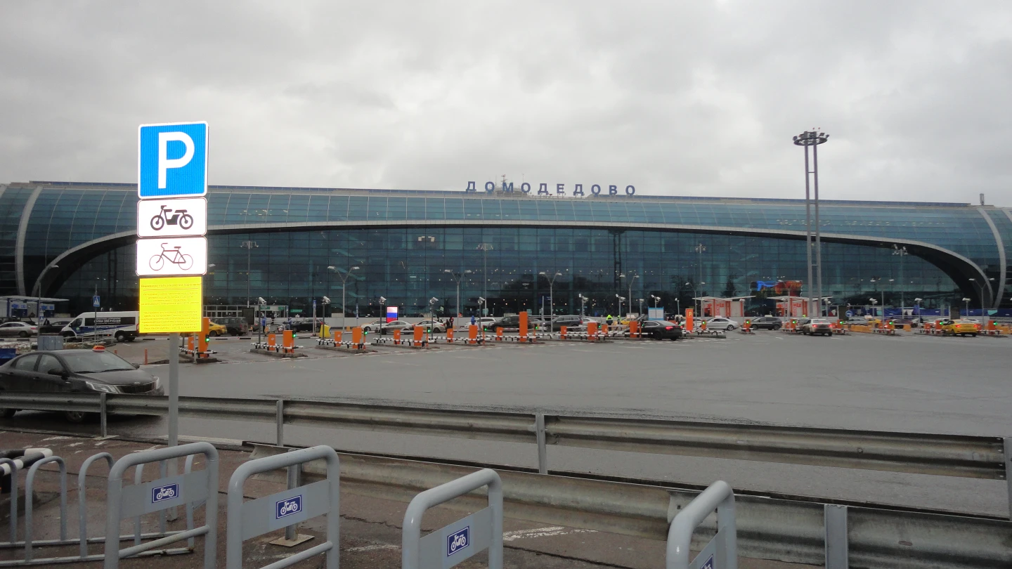 40 passengers from Israel briefly detained at Moscow airport – JNS.org