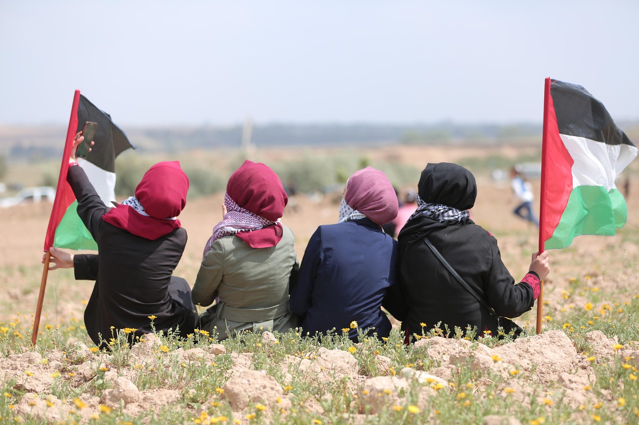 Israeli Paramilitary Settlers Injure 7 in Attacks on Masafer Yatta; Tubas |
