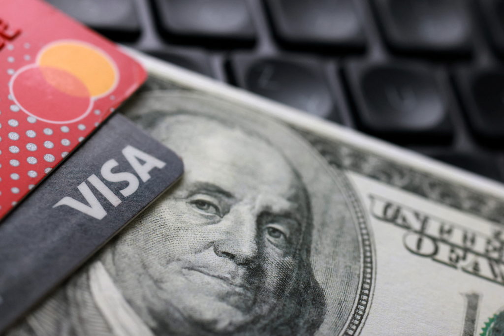 When managing your money, take a chatbot’s ‘confidence’ with a grain of salt
